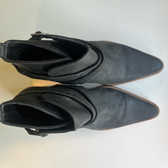 Free People Leather Back Loop Ankle Boot, worn once. - Picture 7 of 7